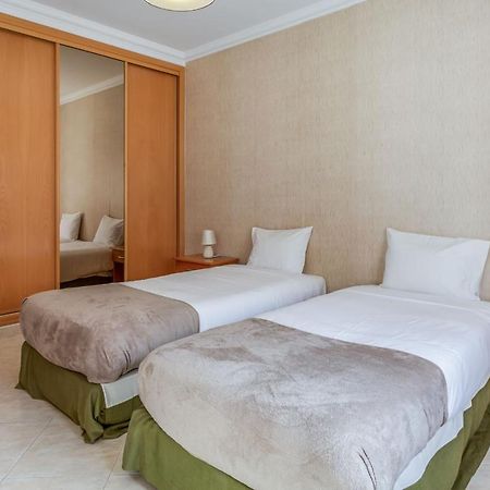 Spacious 2 Bdr Apartment W/ Patio By Lovelystay อาร์มาซอง เด เปรา ภายนอก รูปภาพ