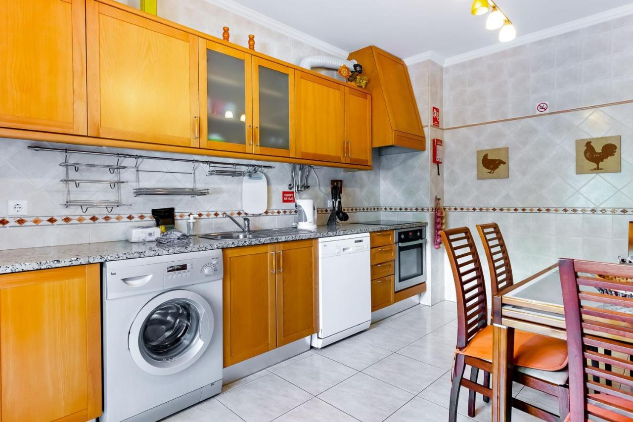 Spacious 2 Bdr Apartment W/ Patio By Lovelystay อาร์มาซอง เด เปรา ภายนอก รูปภาพ